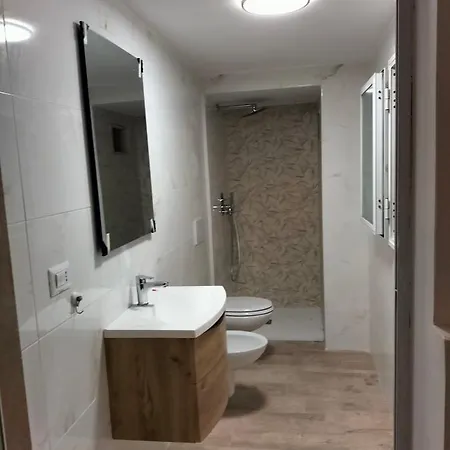 Orchidea Semesterbostad Bari